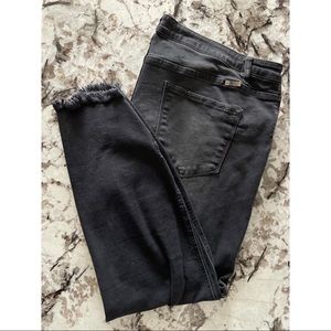 KanCan Skinny Jeans
